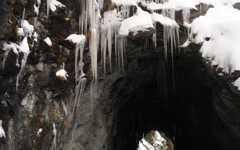 &copy;Patryk K. Szymanski