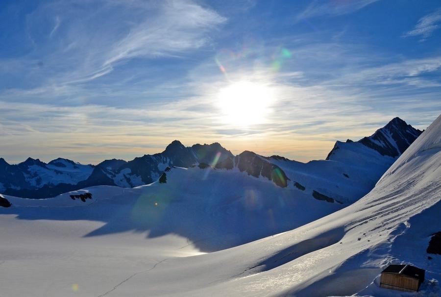 The Bernese Wonderland! - mountaintracks.co.uk